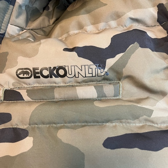 Ecko Unltd Men’s Outerwear Heavy Hitter Puff Jacket - Picture 4 of 6